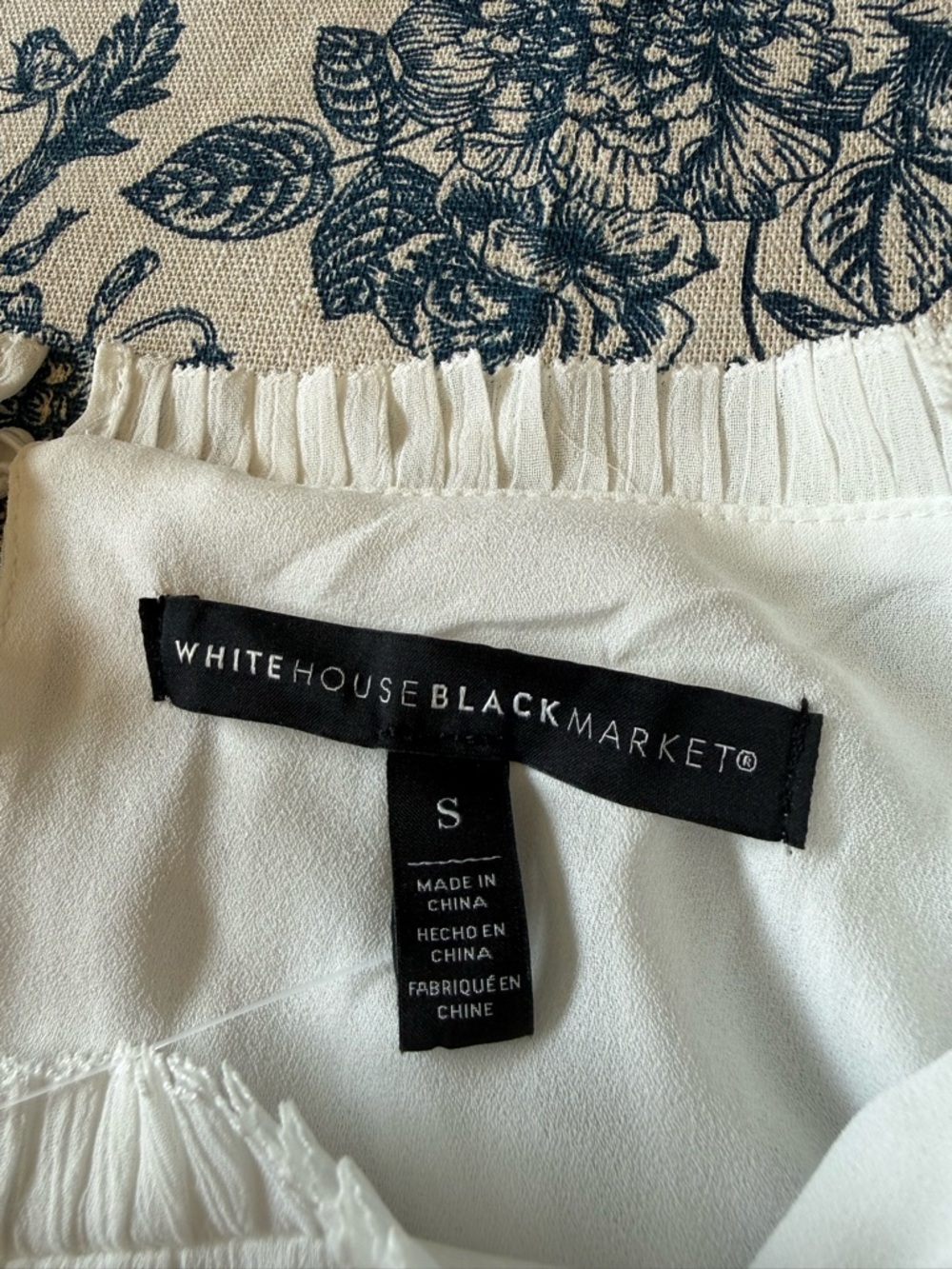White House Black Market White Ruffled Pleated Sleeveless Top - Picture 10 of 11